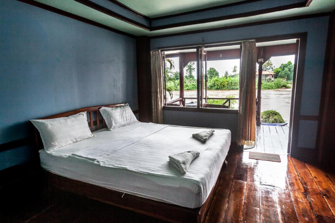 Nongsak Riverside Guesthouse & Nongsak Guesthouse Ban Khon Extérieur photo