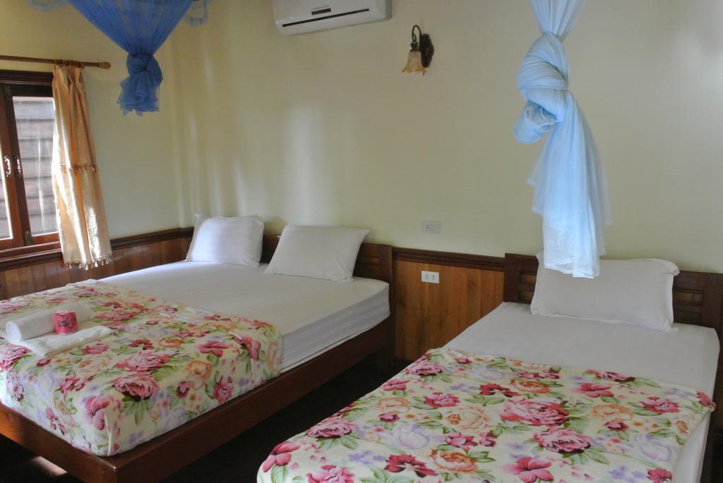 Nongsak Riverside Guesthouse & Nongsak Guesthouse Ban Khon Chambre photo